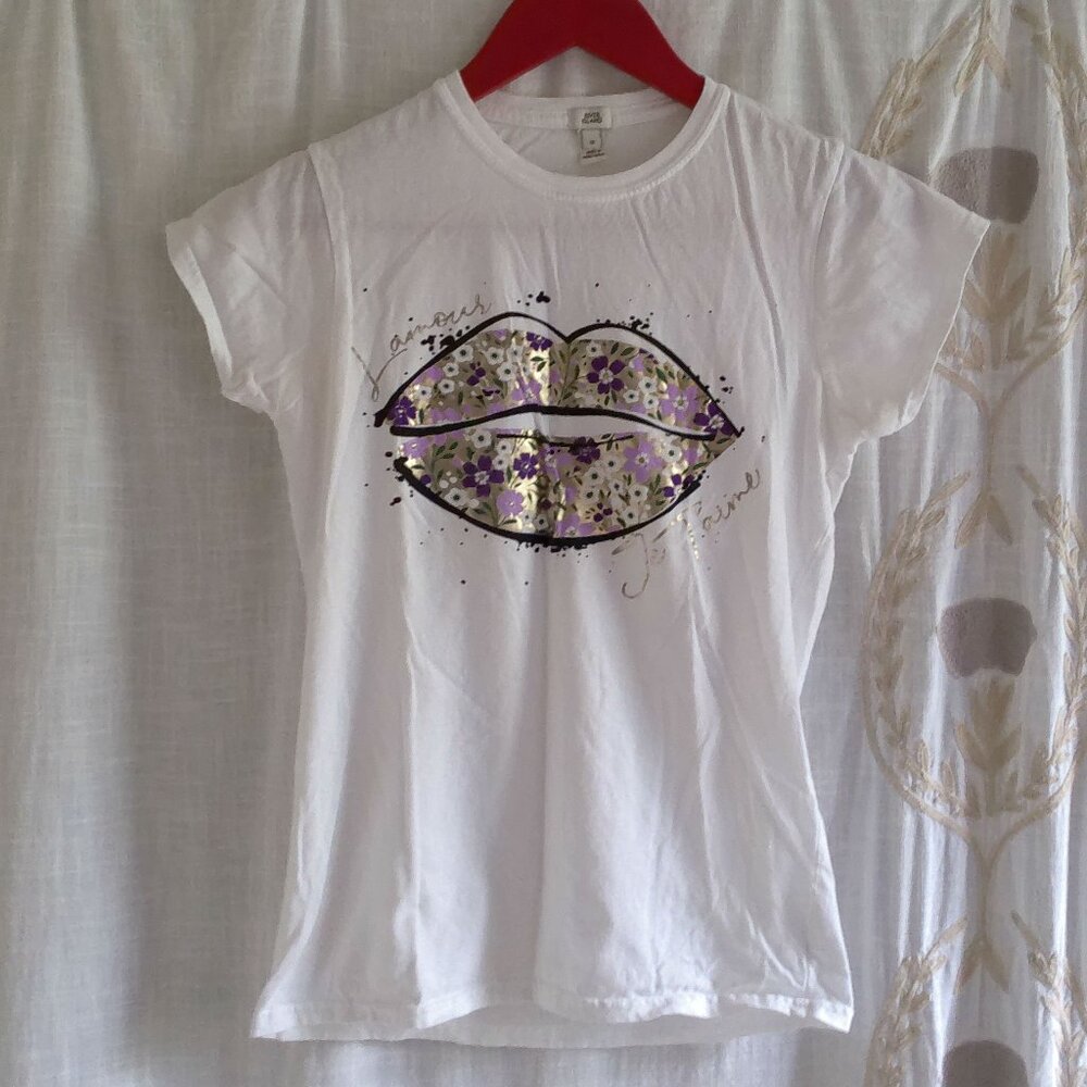 River Island White Graphic Tee Pink and Gold Lips Women's 10